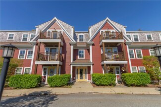 751 Metacom Ave Unit 5, Bristol, RI 02809