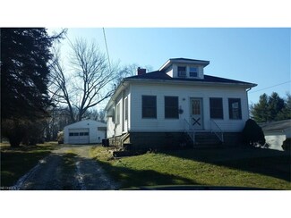 855 W Ohio Ave, Sebring, OH 44672