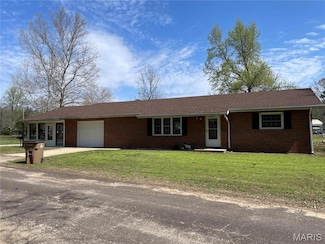 49 South St, Piedmont, MO 63957