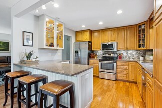 1709 James Place, Burnsville, MN 55337