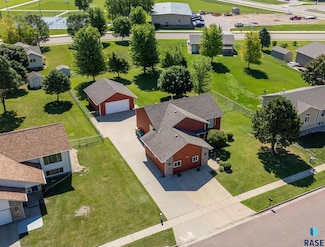 510 S Mary Dr, Tea, SD 57064