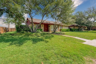 3709 and 3711 Weeburn Dr Dr, Dallas, TX 75229