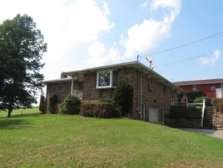 1315 State Route 1018, Dayton, PA 16222