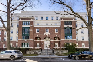 10 Brooklands Unit 5G, Bronxville, NY 10708