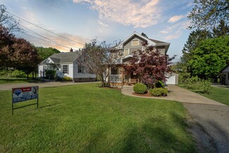 4130 Francis St, Jackson, MI 49203