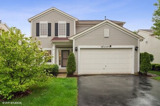 2584 Whitehall Ln, Naperville, IL 60564