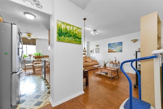 118-18 Union Turnpike E Unit 14K, Kew Gardens, NY 11415