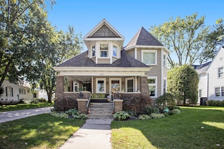 122 E Central Ave, Zeeland, MI 49464