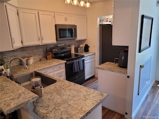 15507 E Louisiana Ave, Aurora, CO 80017
