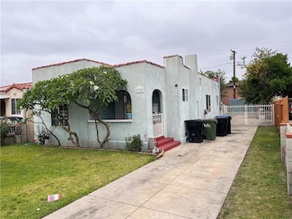 3735 E 55th St, Maywood, CA 90270