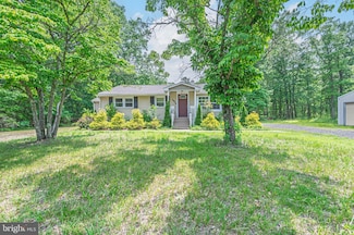 1424 W Point Ave, Mays Landing, NJ 08330