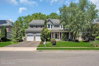 5 Trumbull Ct, Jackson, NJ 08527