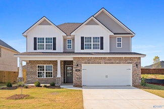 232 Irish Hill Dr, Meridianville, AL 35759