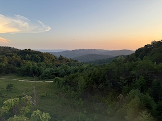 400 Sand Mine Rd, Albany, KY 42602