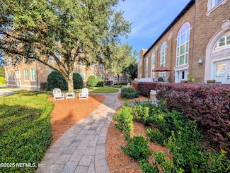 2525 College St Unit 2102, Jacksonville, FL 32204