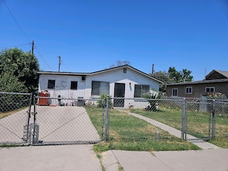 2690 S Cedar Ave, Fresno, CA 93725