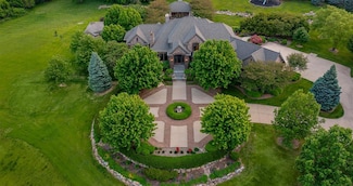 7580 NW 100th St, Grimes, IA 50111