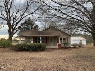 3077 Christian Light Rd, Fuquay Varina, NC 27526