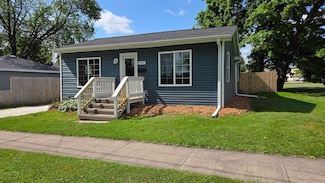 1043 Western Ave, Green Bay, WI 54303