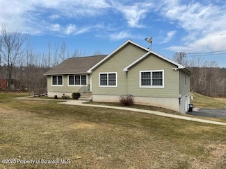 423 Saint Mary's Villa Rd, Roaring Brook Township, PA 18444
