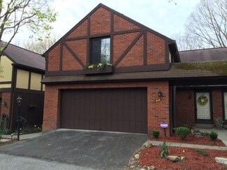 206 Rolling Hills Dr, Sewickley, PA 15143