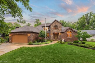 14841 Timber Ln, Middleburg Heights, OH 44130