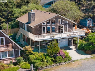 3571 Pacific Ave, Cannon Beach, OR 97110