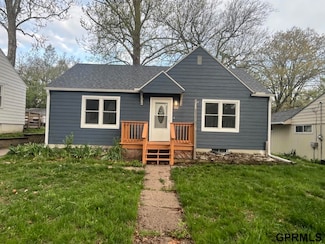 310 Hillcrest Dr, Plattsmouth, NE 68048