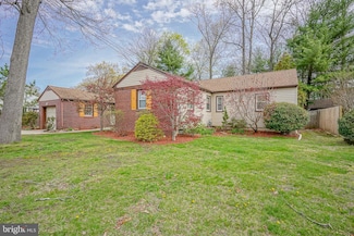 1229 Glen Ridge Dr, Glassboro, NJ 08028