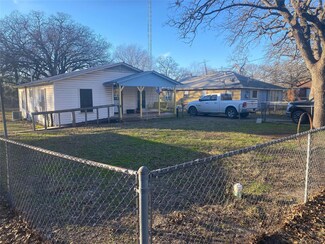 1840 Evelyn St, Quinlan, TX 75474