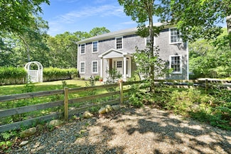 53 Stoney Hill Rd, Vineyard Haven, MA 02568