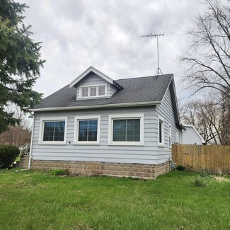 6945 Broadway, Merrillville, IN 46410