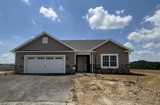 27 Hawk Station Place, Fairmont, WV 26554