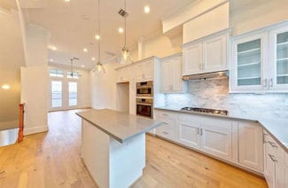 4041 Leeland St, Houston, TX 77023