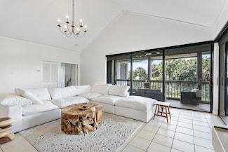 19213 Sabal Lake Dr, Boca Raton, FL 33434