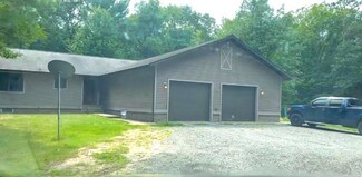 3823 N Sherman Rd, Ludington, MI 49431
