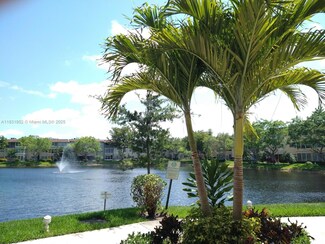 5102 NW 36th St Unit 406, Lauderdale Lakes, FL 33319