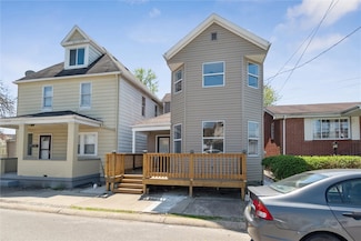 1022 2nd Ave, Coraopolis, PA 15108