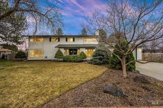 219 Hilldrop St, Caldwell, ID 83605