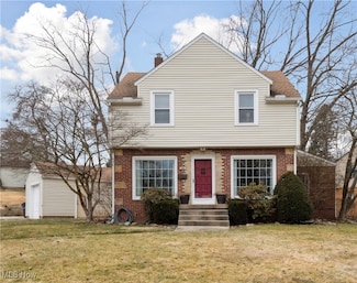 2661 Graham Ave, Akron, OH 44312