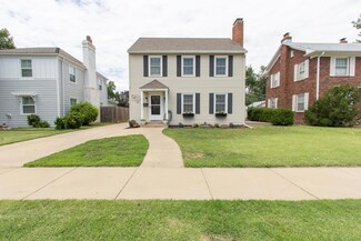346 Sunset Dr, Salina, KS 67401
