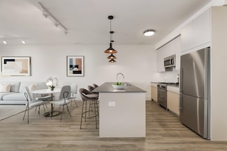 391 Palisade Ave Unit 202, Jersey City, NJ 07307