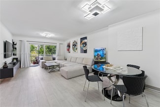 4400 Hillcrest Dr Unit 303B, Hollywood, FL 33021