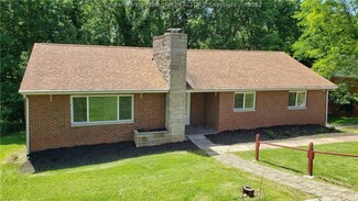 2305 Windham Rd, Charleston, WV 25303
