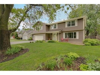 5941 Birchwood St, Saint Paul, MN 55126