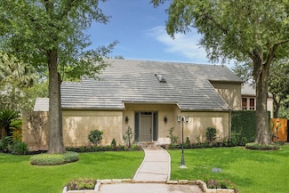 706 St Ives Ct, Houston, TX 77079