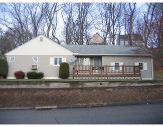 109 Pine View Ave, Worcester, MA 01603