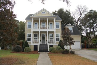 3140 Treadwell St, Mount Pleasant, SC 29466