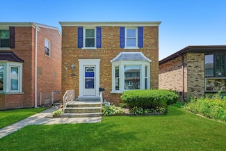 3628 N Pioneer Ave, Chicago, IL 60634