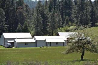 225 Camden Rd, Elk, WA 99009